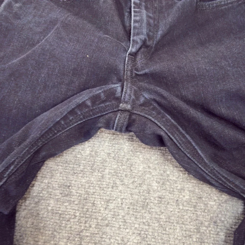 Levi's 511 Slim Fit Jeans Very Dark Wash Denim Blue Size 30x30 Commuter Pocket
